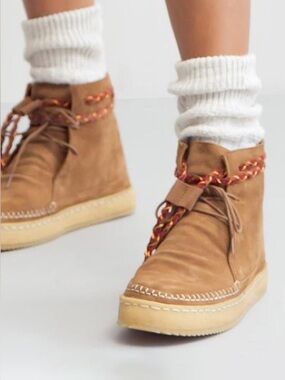 Laidback London Anthropologie Argo Suede Boots Sz 40, 9 US